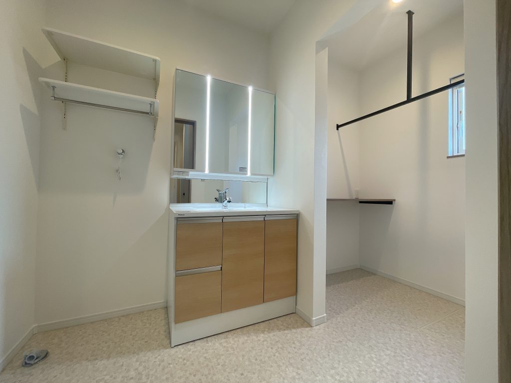 北九州市 建売住宅 洗面室 収納 ランドリー動線
