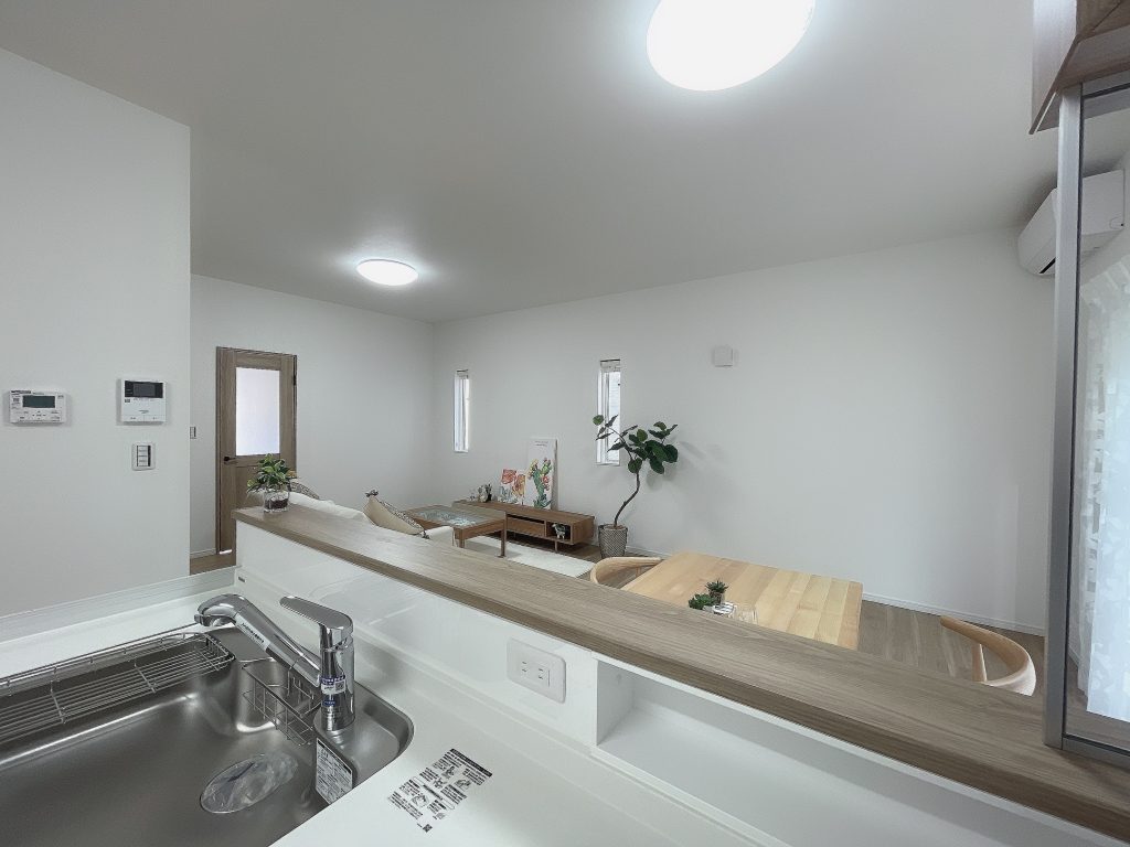 北九州市の建売住宅 対面キッチン施工事例